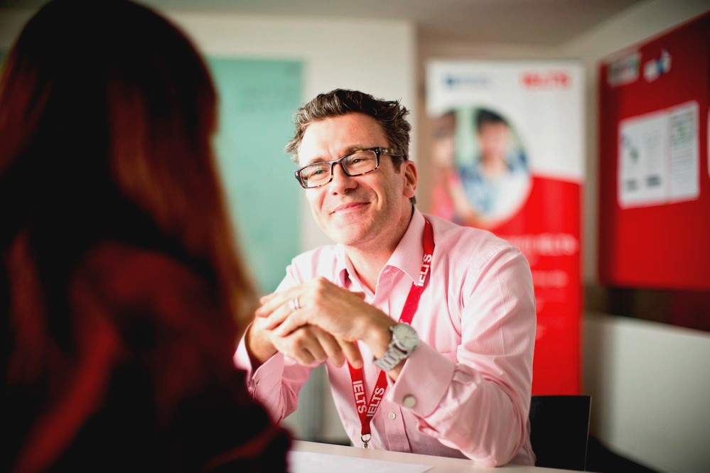 ielts-speaing-examiner-اسپیکینگ-آزمون-آیلتس